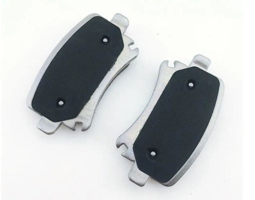 Araba Modeli TOYOTA Camry OE 7N0698451A Volkswagen için seramik fren yastıkları